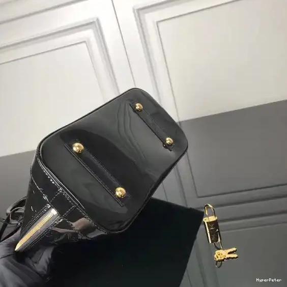 LOUIS VUITTON ALMA PM 0702